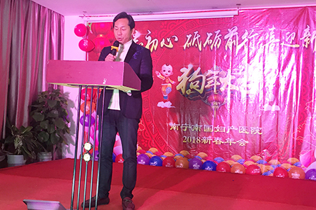 晚会1.jpg